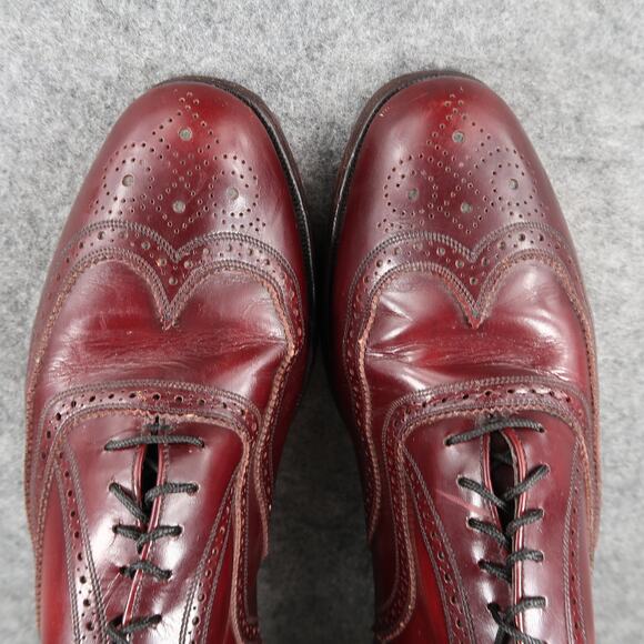 Florsheim Shoes Mens 10 Wingtip Oxfords Imperial Quality Classic Leather Formal